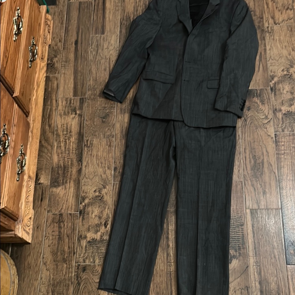 Men's Versace 2 pc suit 50-52. (2XL)